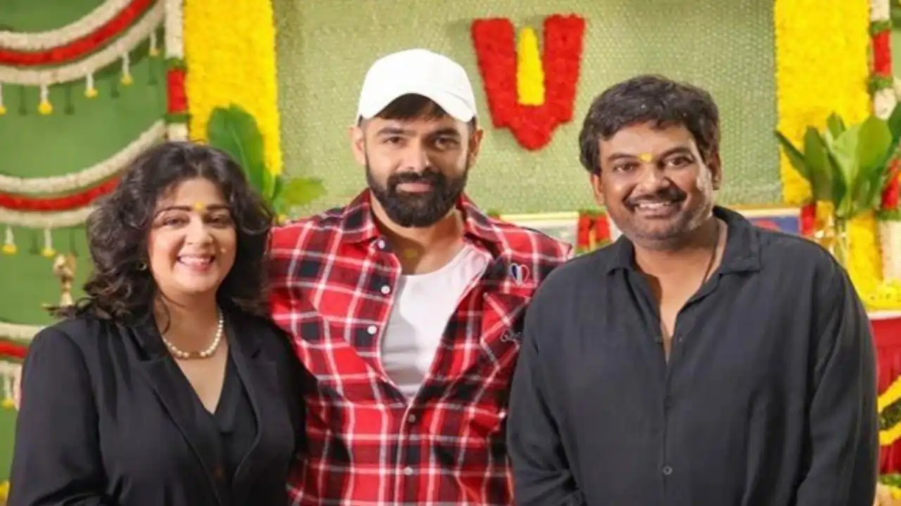 https://www.mobilemasala.com/movies/Ustaad-Ram-Pothineni-Puri-Jagannadh-Charmme-Kaur-Puri-Connects-Crazy-Indian-Project-Double-iSmart-Completes-1st-Action-packed-Schedule-i155492